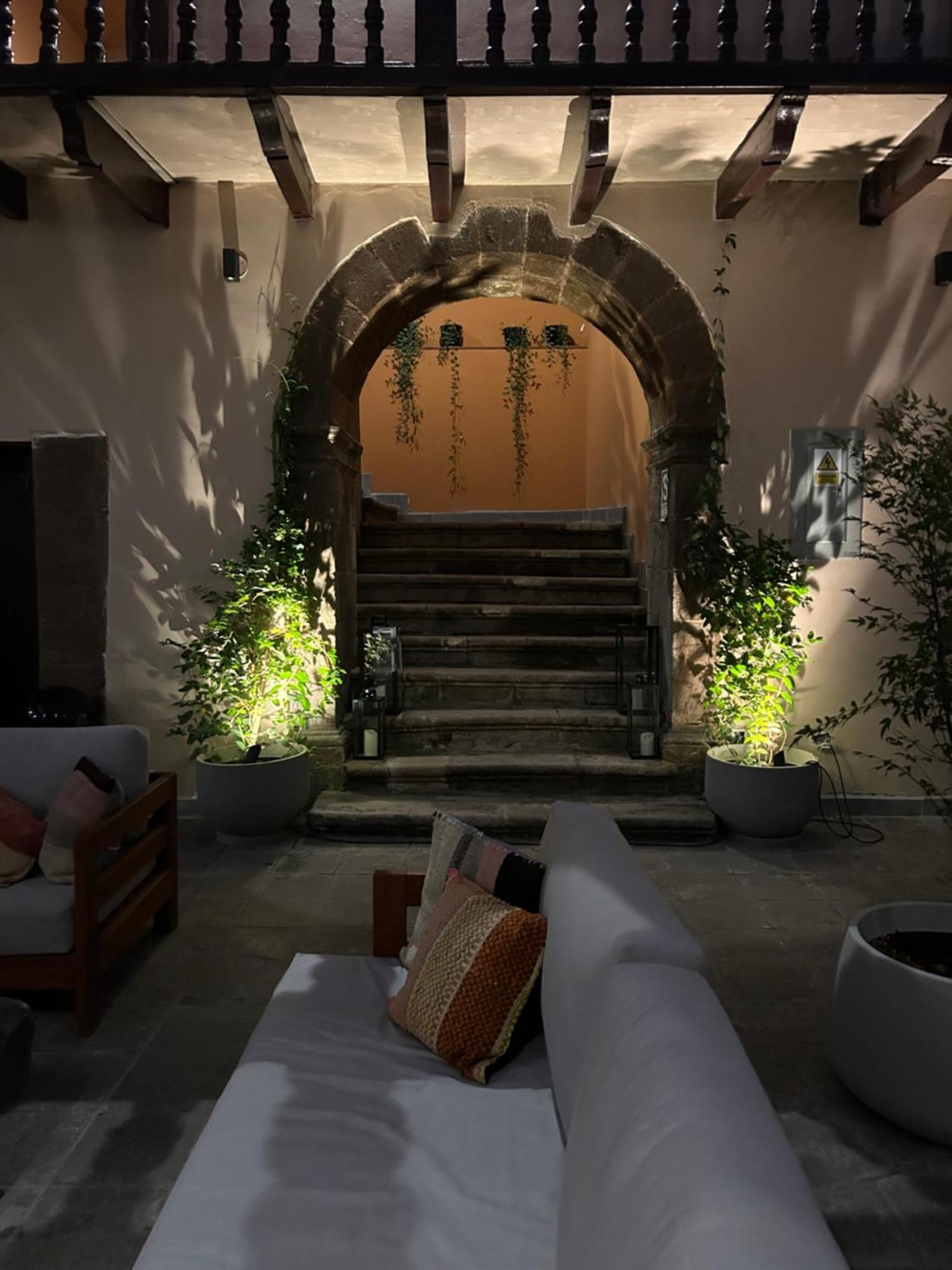 Plaza Saphi Hotel