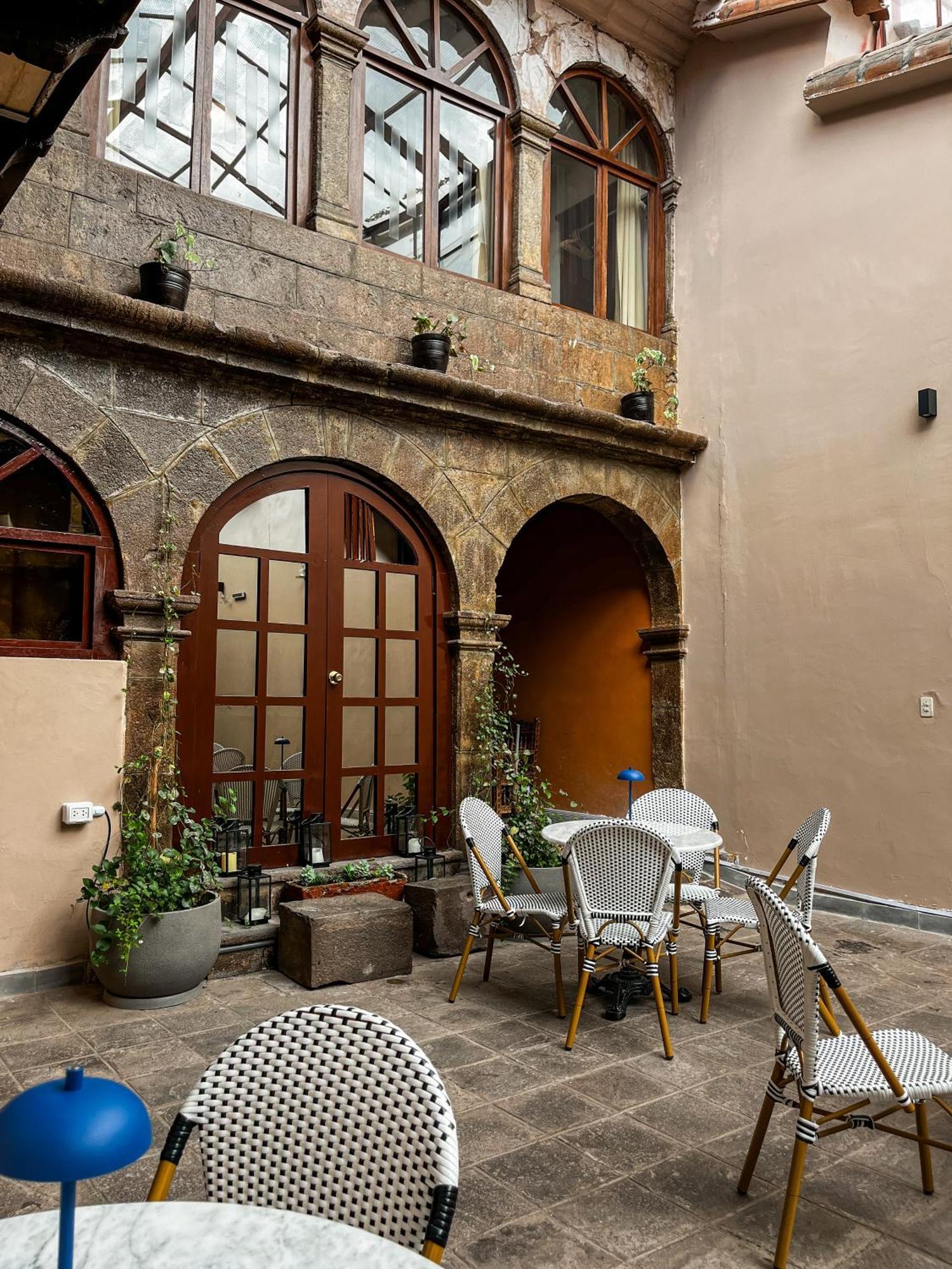 Plaza Saphi Hotel