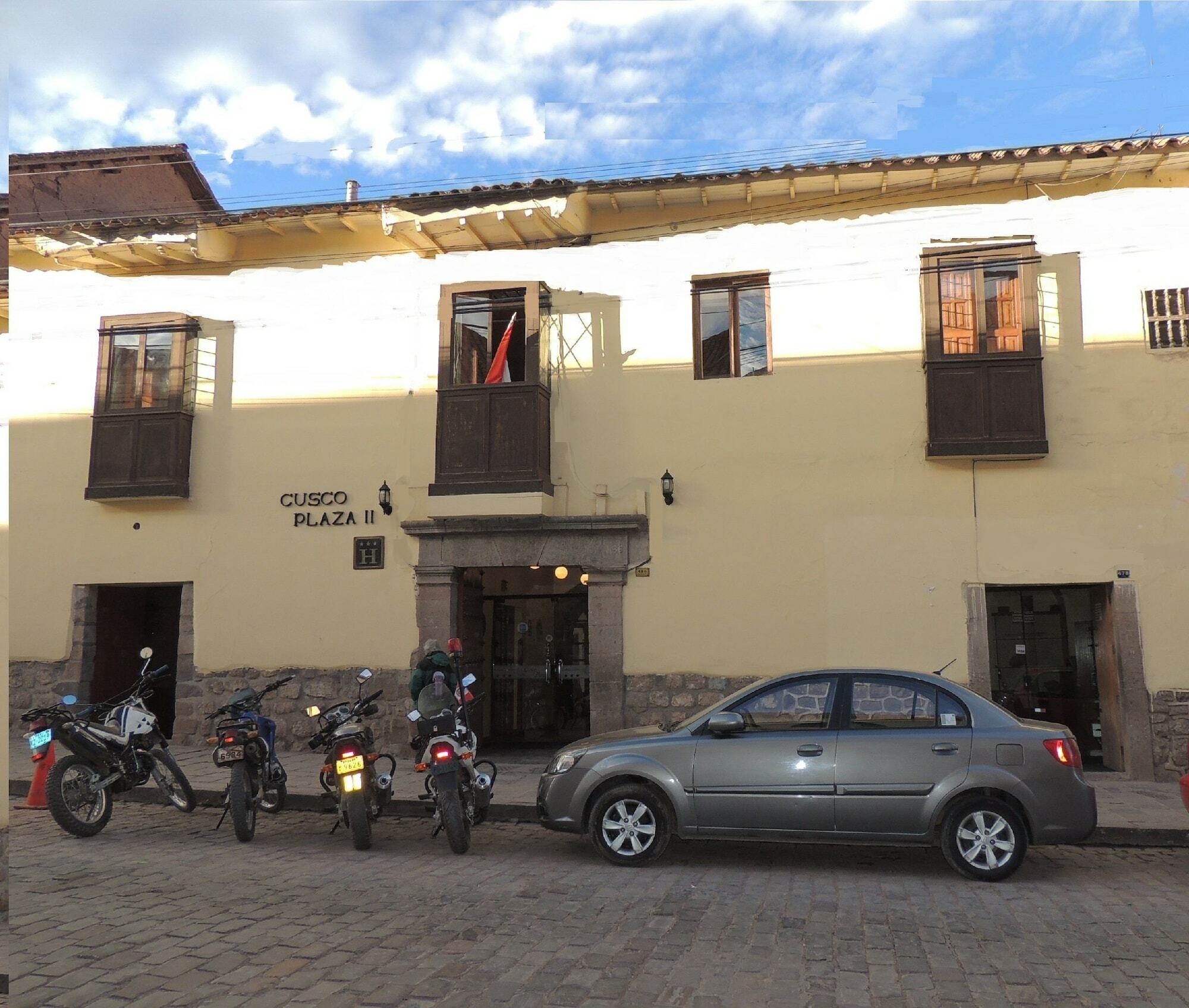 Hotel Plaza Saphi